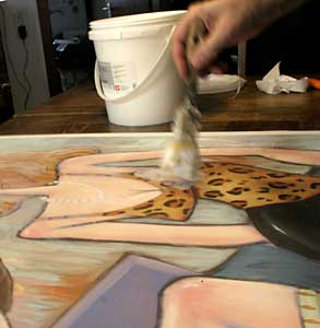 After printing each is handpainted with a structure like in the original paint on the canvas.